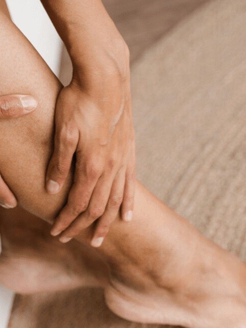 ¡No ignores esto! El secreto natural para unas piernas ligeras y sin dolor que NADIE te ha contado