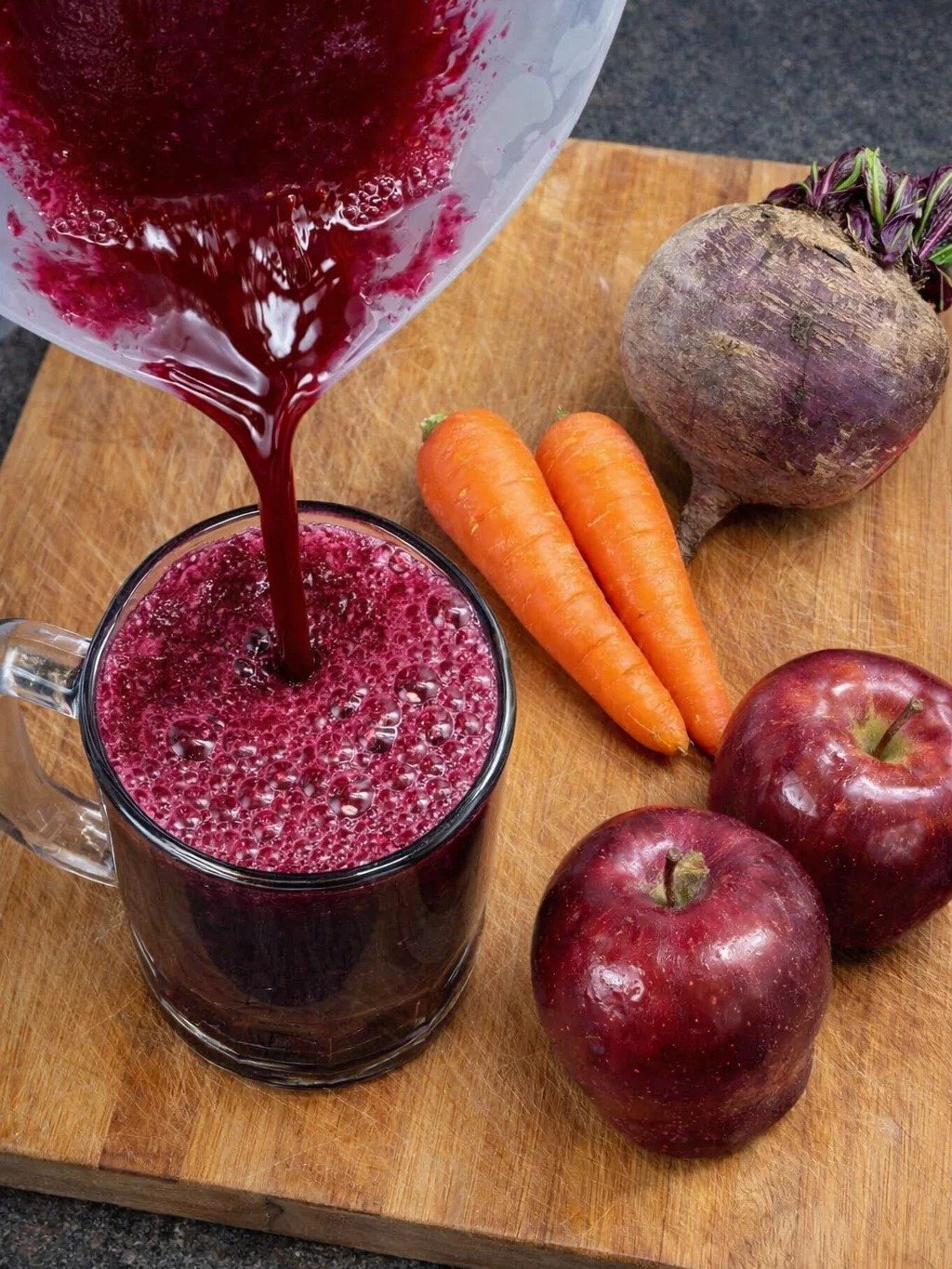 ¡El Truco de 7 Días! Este Batido de 3 Ingredientes Revoluciona Tu Visión, Elimina la Anemia y Limpia Tu Hígado Como Nunca Antes
