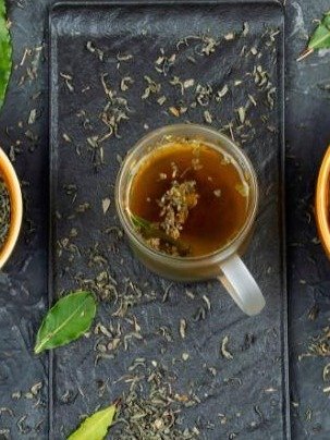 ¡ALERTA! ¿Rigidez Matutina? La HOJA ANCESTRAL que los Adultos Mayores están DESCUBRIENDO para Articulaciones FLEXIBLES (y cómo usarla HOY)