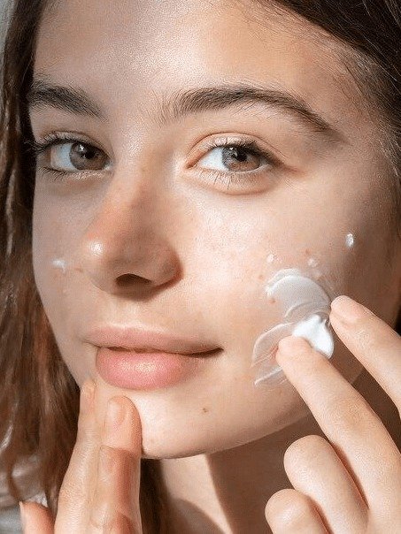 ¡Alerta! Tu Crema Casera con Vaselina Podría Estar DAÑANDO tu Piel (El Secreto que 9 de Cada 10 Mujeres en México Ignoran)