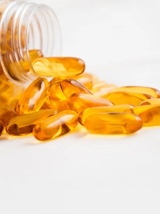 El Secreto Nocturno para Piernas Imparables Después de los 60: ¡3 Vitaminas Que Nadie Te Cuenta!