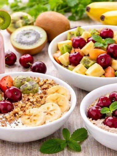 ¡URGENTE Riñones! Baja tu Creatinina ALTA cada noche: Las 4 frutas SECRETAS que los limpian mientras duermes