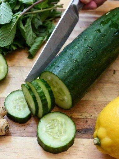 ¡El Secreto Revelado! Bebe ESTA Bebida Verde Diaria y Siente Cómo tu Azúcar en la Sangre se Estabiliza (¡Adiós Cansancio y Antojos!)