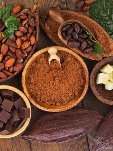 El Hábito Nocturno SECRETO: ¿Por qué Miles de Adultos Mayores Están Tomando Cacao Antes de Dormir para una Circulación Imparable?
