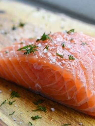¡Alerta! Si tus Manos y Pies se Sienten 'Apagados', Esta Vitamina Es la Clave Que NADIE Te Cuenta (Despiértalos YA)