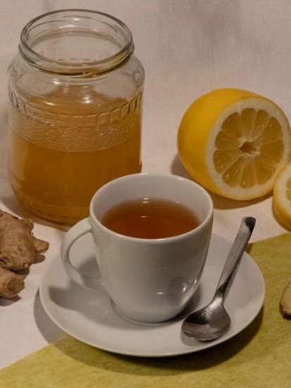 Why Your Morning Coffee Isn't Working: The 2-Ingredient Kitchen 'Reset' for Thyroid Fatigue