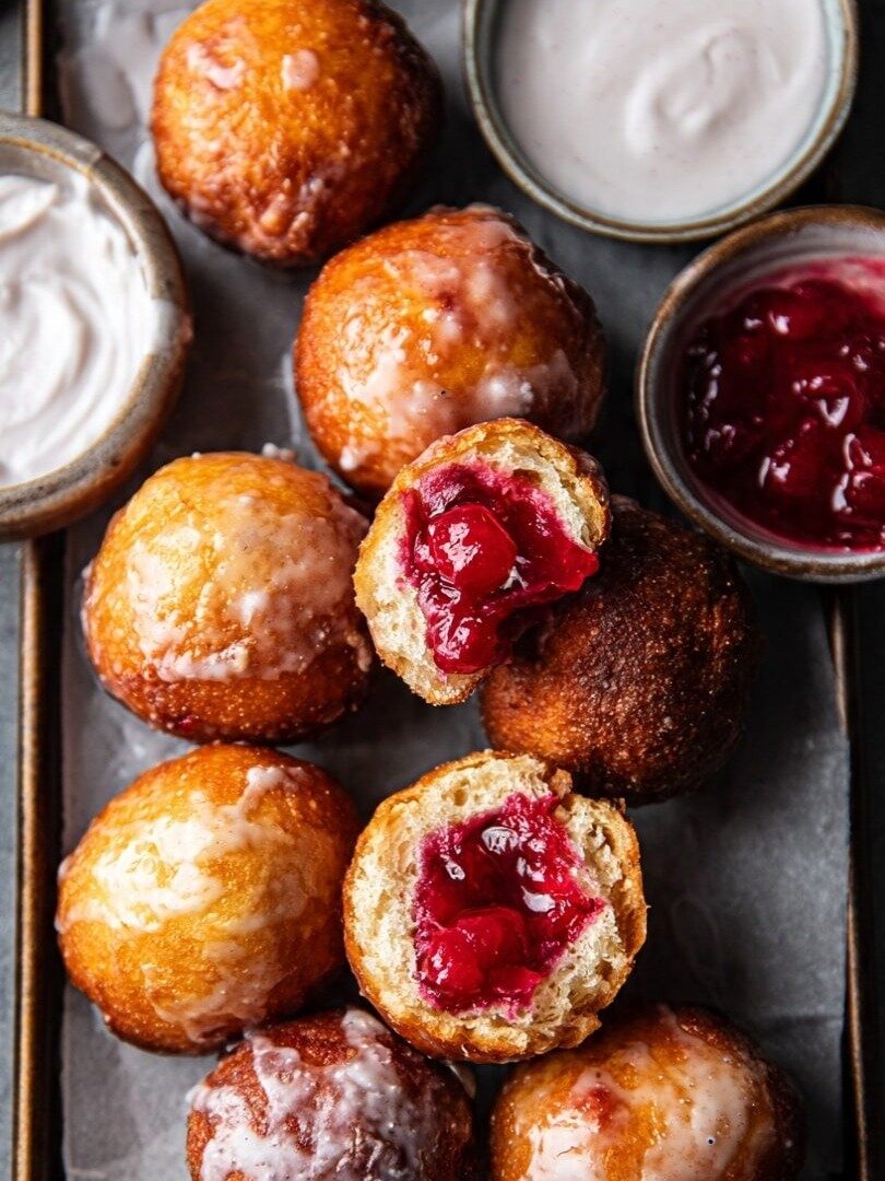Warning: These 18-Minute Viral Cherry Pie Bombs Are So Addictive, They'll Disappear Instantly!