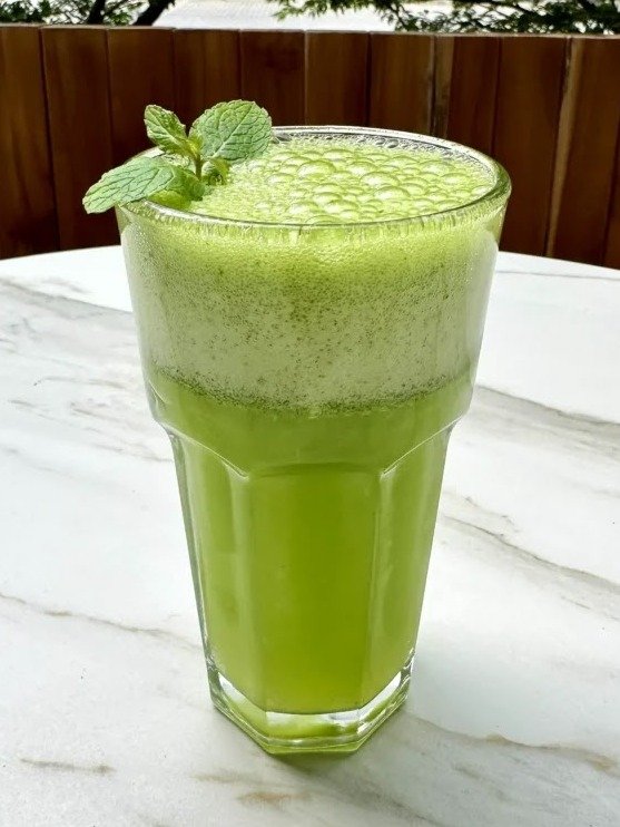 ¡El Secreto que Nadie te Cuenta! Hierbabuena con Limón: Limpia, Rejuvenece y Te Recarga de Energía ¡Al Instante!
