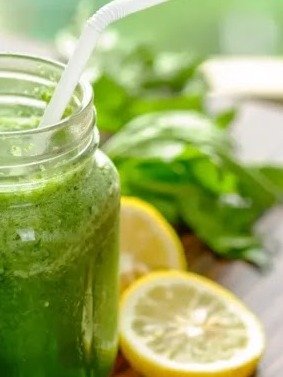 ¡ATENCIÓN! El Único Jugo de Pepino, Apio y Limón que Desintoxicará Tu Cuerpo y te Hará Sentir LIGERO en Días (El Secreto Viral)