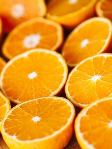 Eat This One Slice Before Bed to Wake Up With Sharper, Refreshed Eyes