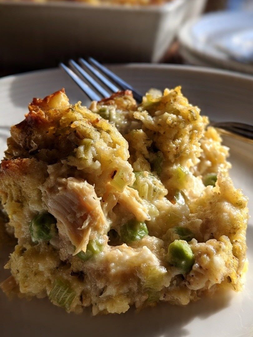 Unbelievable Ease, Incredible Flavor: This 1-Pot Crockpot Chicken & Stuffing Will Transform Your Dinner Game!