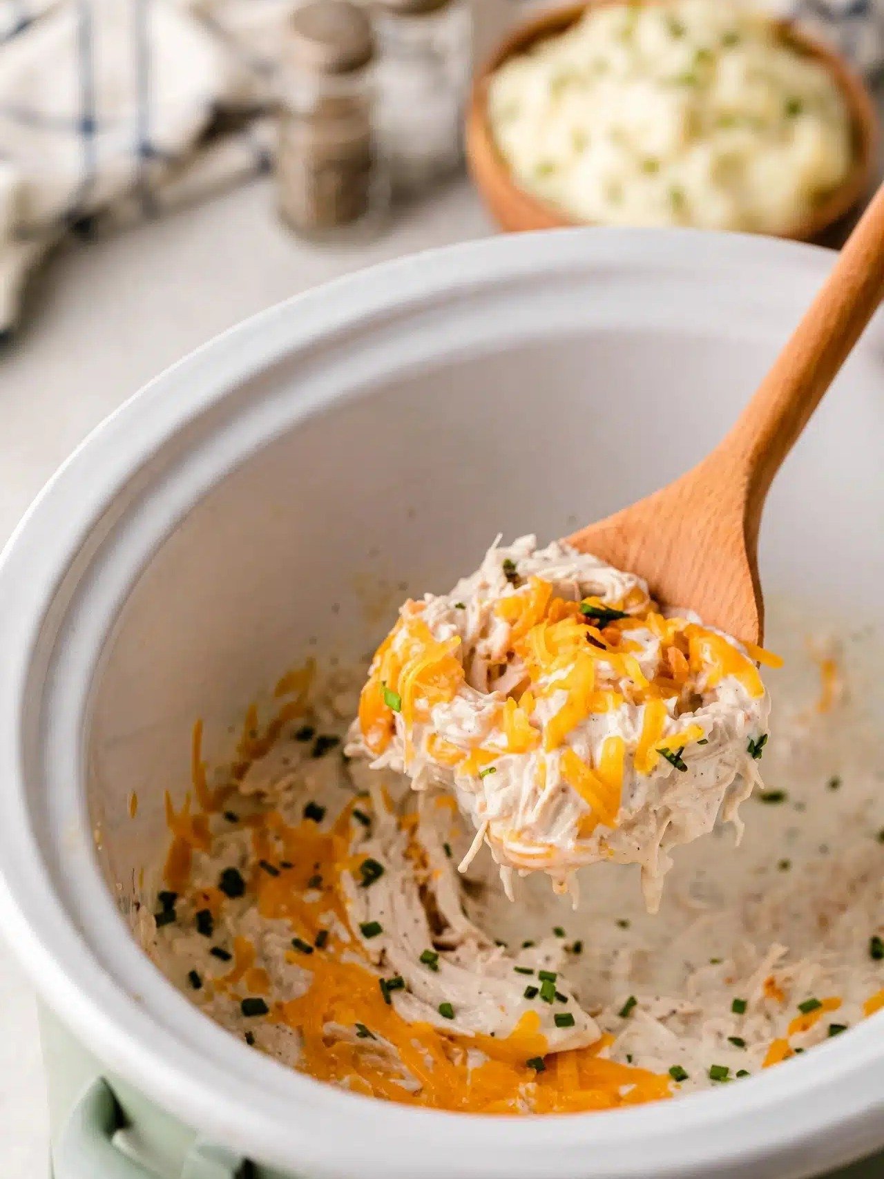 Warning: This Creamy Crockpot Ranch Chicken Is So Good, Your Family Will Demand It Every Single Week!